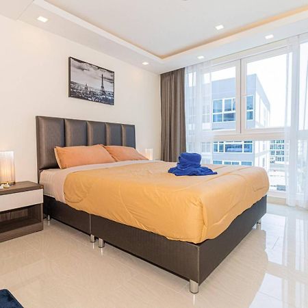 Apartmán Grand Avenue By Fantasea Beach Pattaya Pokoj fotografie